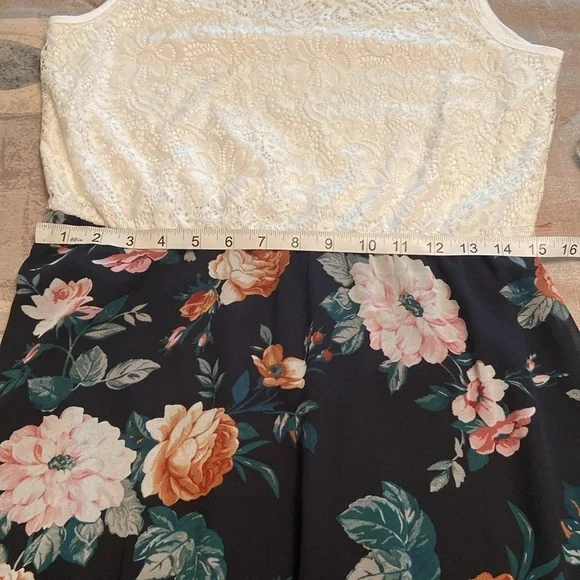 WAREHOUSE ONE DRESS - Picture 6 of 8